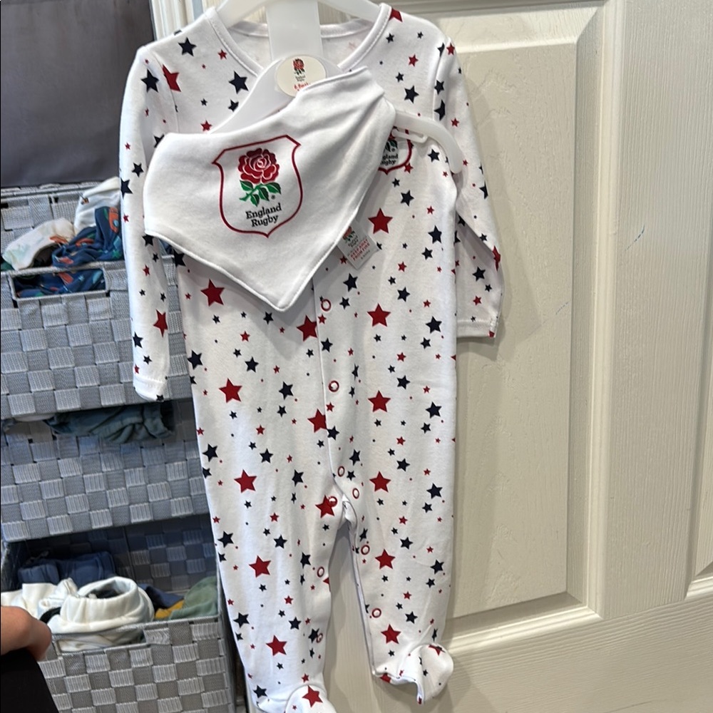 Kids One Piece - England rugby White with Red and Blue Stars (6-9 months) NWOT